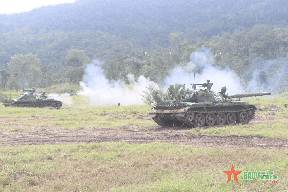 Sư đoàn 10 diễn tập chiến thuật hiệp đồng quân binh chủng