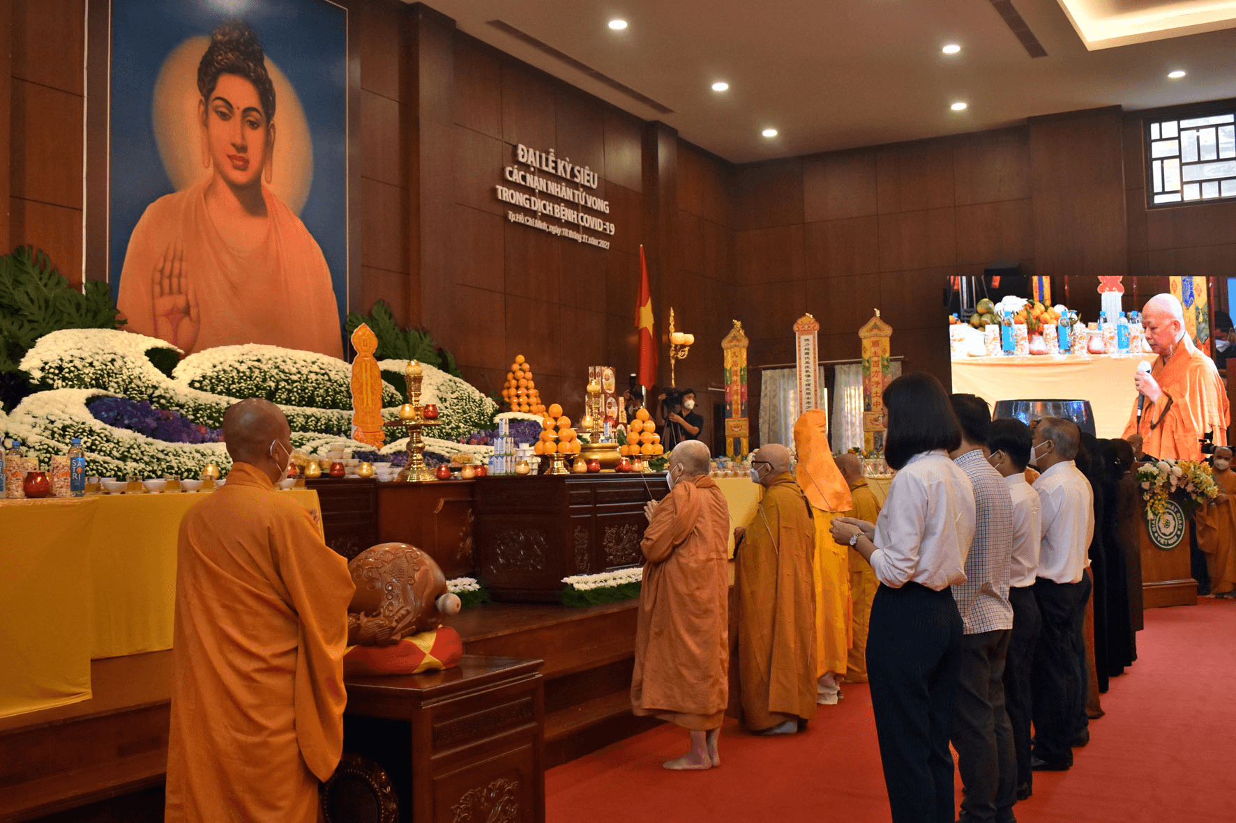 Đại lễ cầu siêu cho nạn nhân tử vong do Covid-19