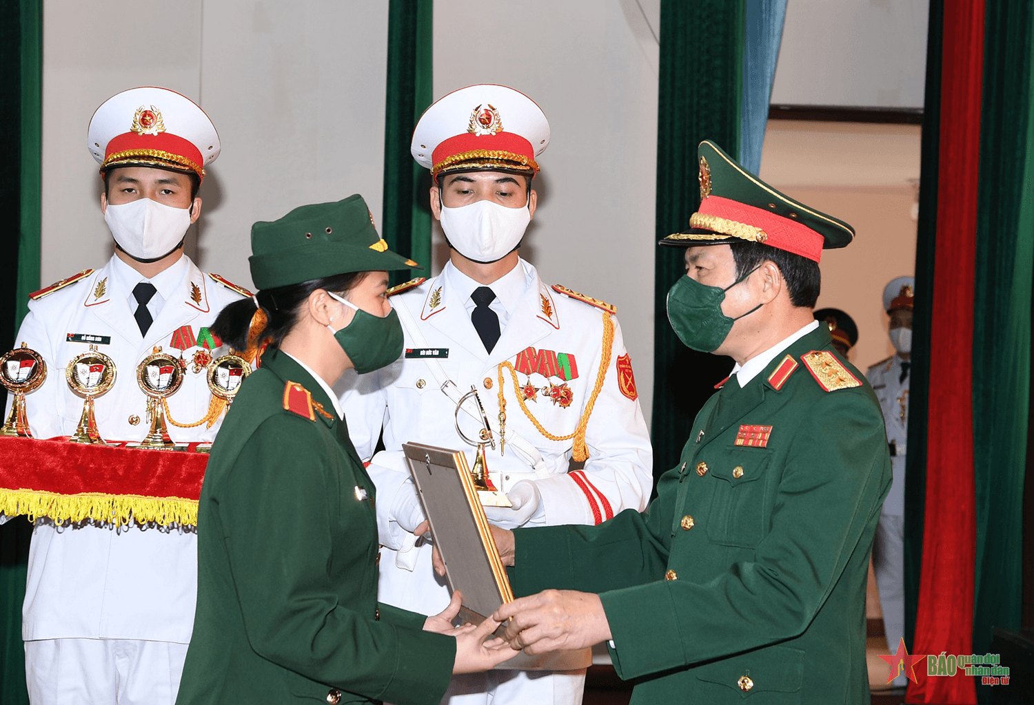 Tạo động lực phấn đấu cho các học viên