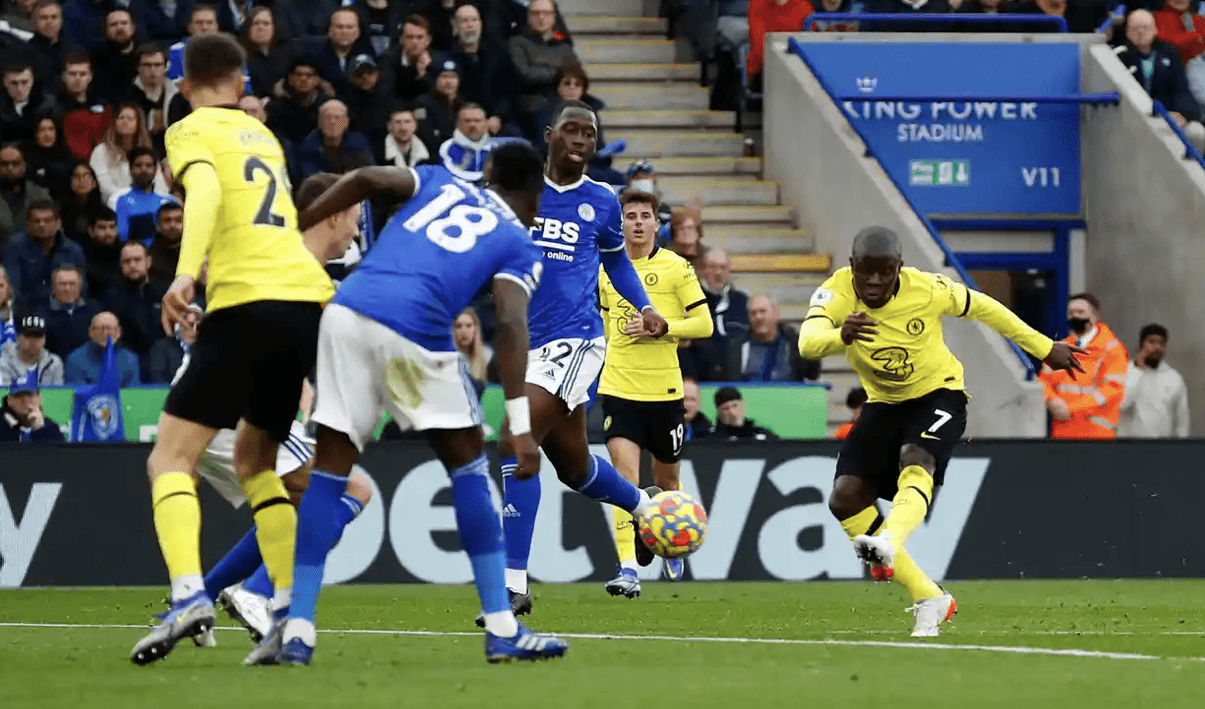 Chelsea xây chắc ngôi đầu bằng thắng lợi 3-0 trước Leicester City