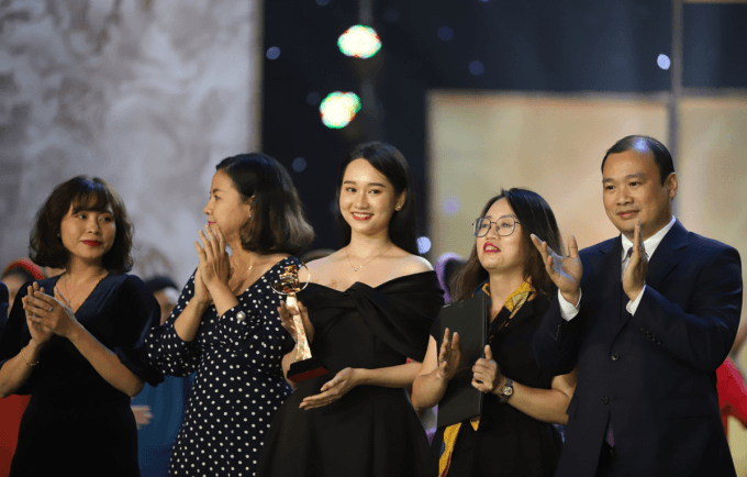 Liên hoan phim Việt Nam lần thứ XXII: “Mắt biếc” đoạt Bông sen Vàng