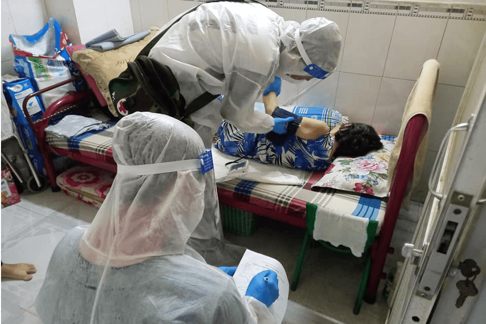 Những ngày viết vội trong tâm dịch