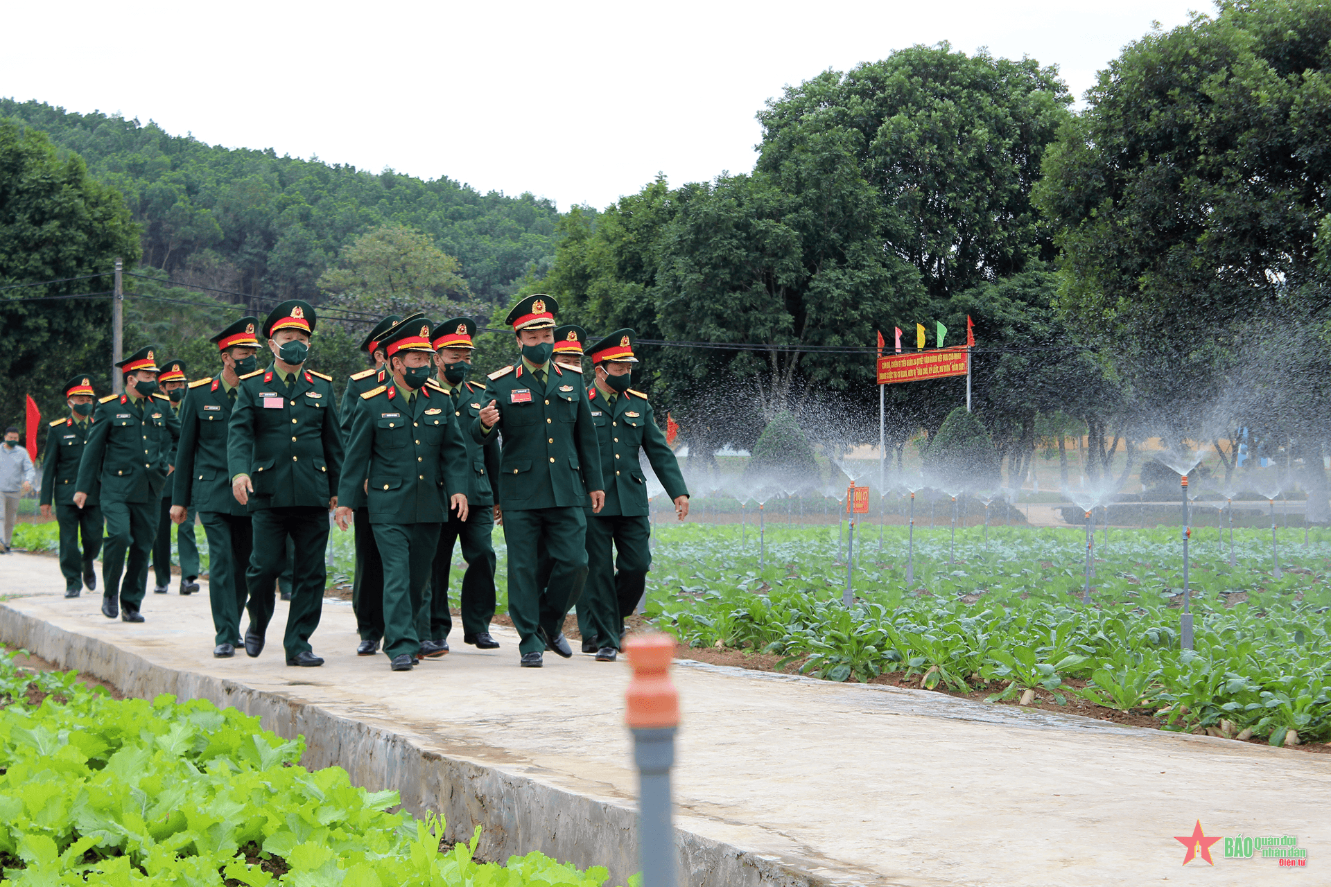Lữ đoàn Phòng không 241 chuẩn bị tốt các nội dung của hội thi về doanh trại
