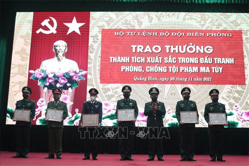 Bộ tư lệnh Bộ đội Biên phòng: Khen thưởng ban chuyên án triệt phá đường dây tội phạm ma tuý xuyên quốc gia