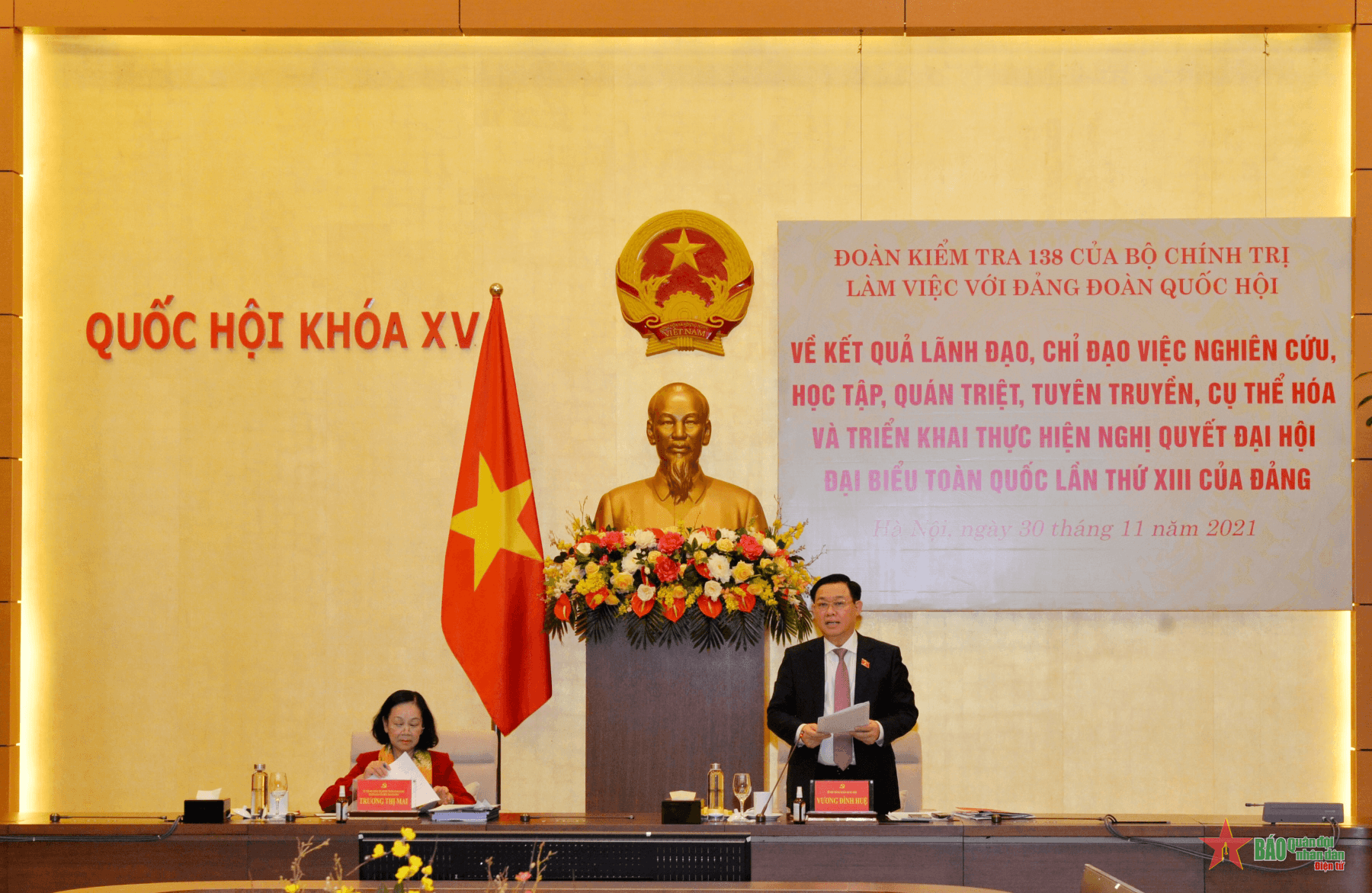 Đoàn kiểm tra của Bộ Chính trị làm việc với Đảng đoàn Quốc hội