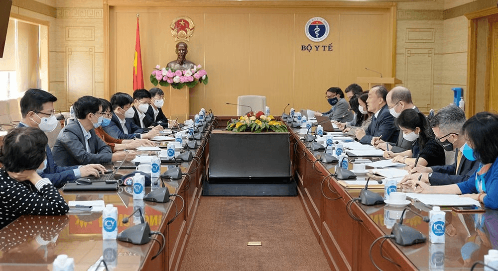 Việt Nam phối hợp với WHO và CDC Hoa Kỳ ứng phó với biến chủng Omicron