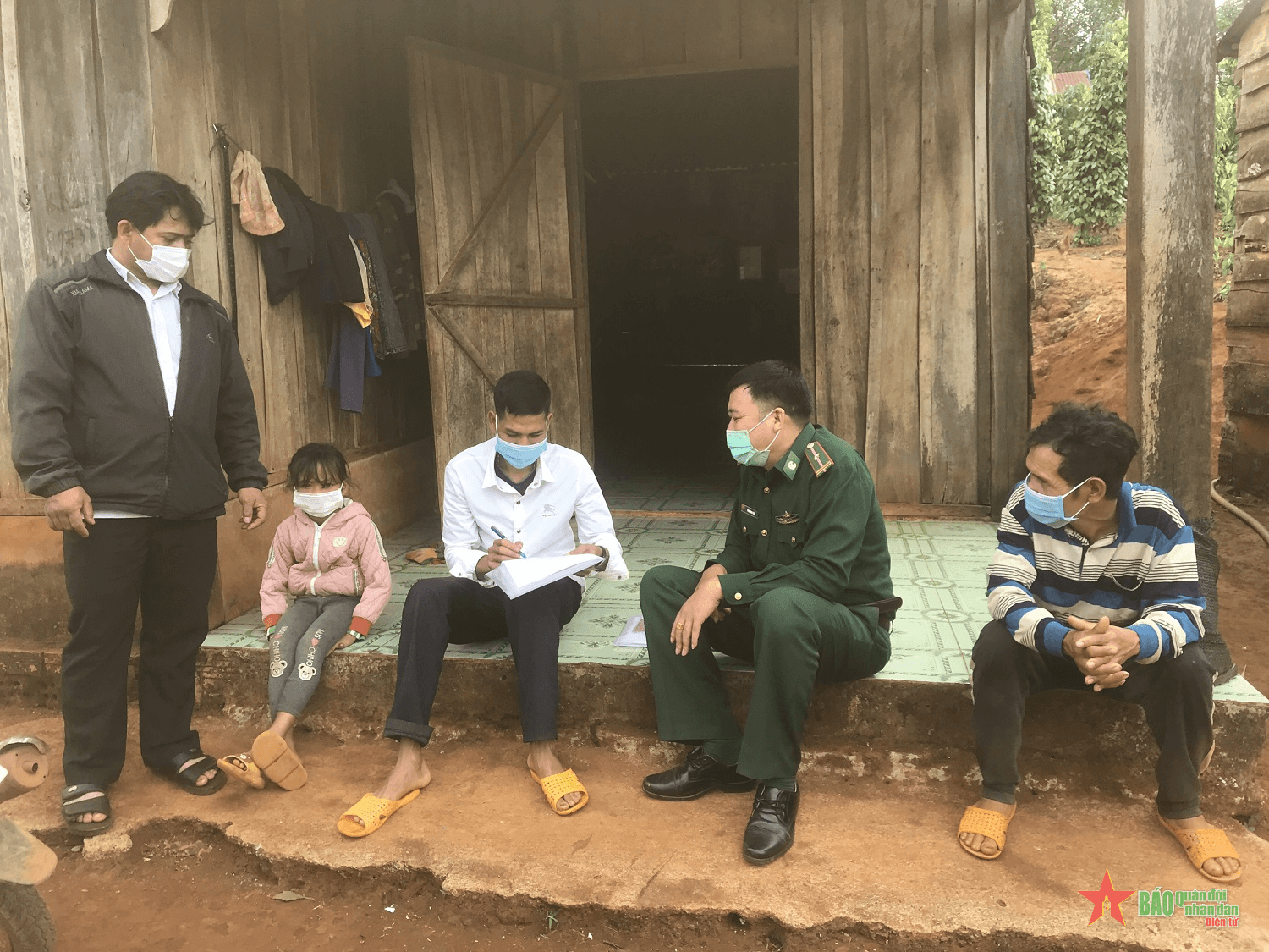 Bảo đảm phòng dịch Covid-19 trong việc cưới, việc tang