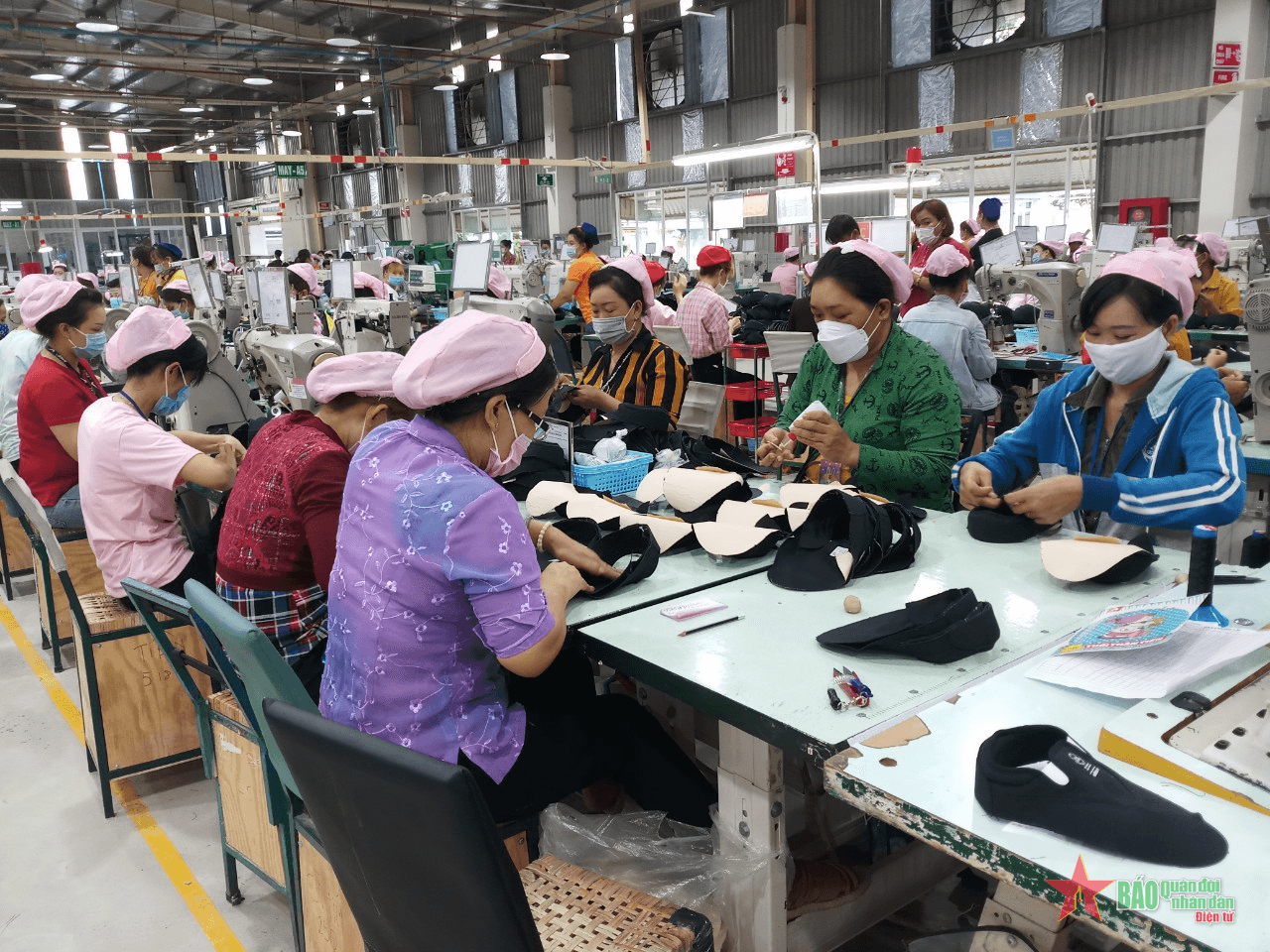 Cần nhiều chính sách hỗ trợ cho doanh nghiệp phục hồi