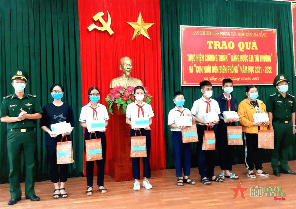 Bài 2: Góp phần làm đổi thay các khu dân cư ven biển