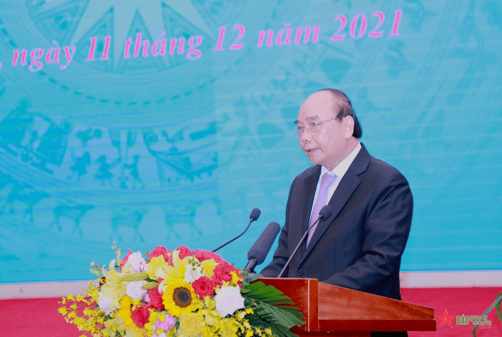 Xây dựng và hoàn thiện Nhà nước pháp quyền xã hội chủ nghĩa Việt Nam để phát huy những giá trị tiến bộ