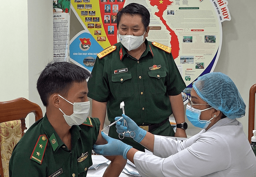 Đẩy nhanh tốc độ tiêm vaccine ngừa Covid-19
