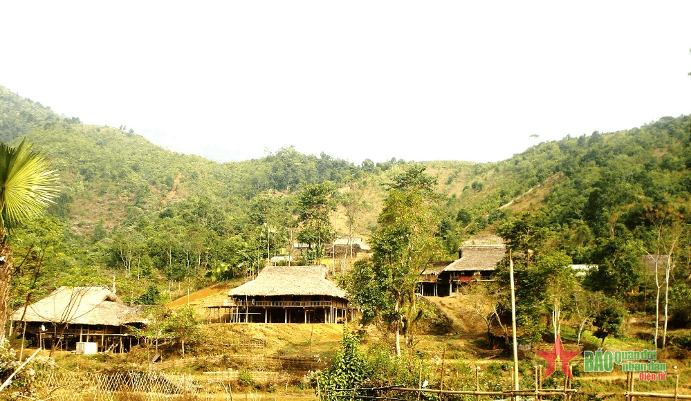 Vang bài ca chiến thắng nơi trận địa xưa