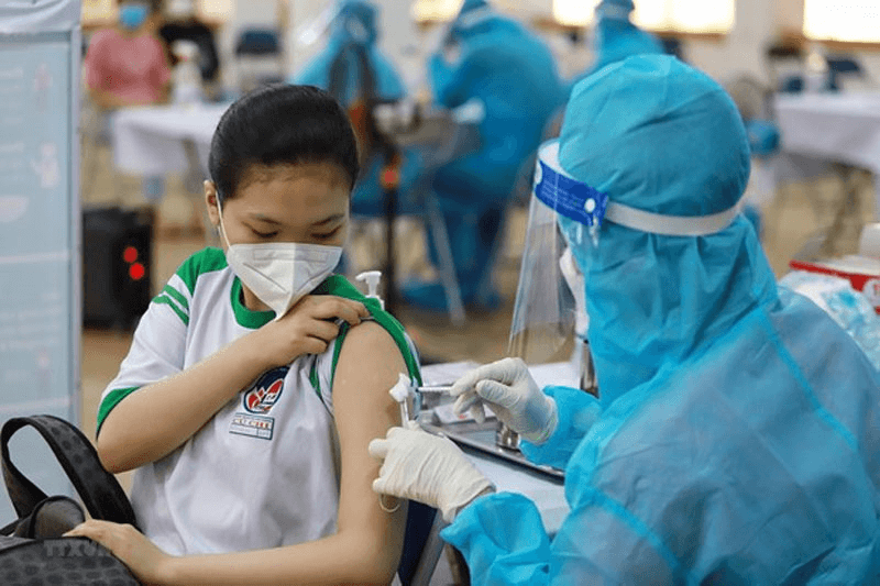 Tin Covid trưa 19-12: Hà Nội tăng cấp độ dịch ở 3 huyện, 1 quận; nhiều tỉnh, thành “nóng” vì tăng F0