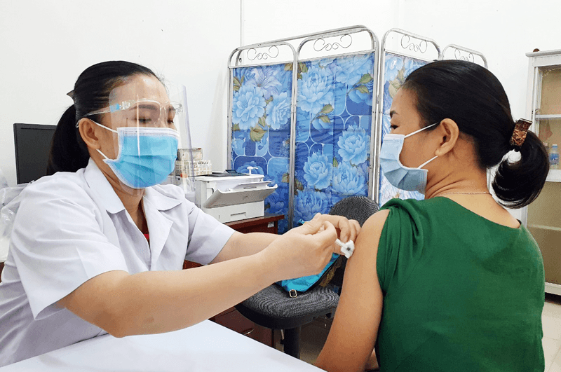 Ca nhiễm Covid tối 20-12: Cả nước thêm 9.000 ca trong cộng đồng; Hà Nội ghi nhận 1.612 ca mắc mới