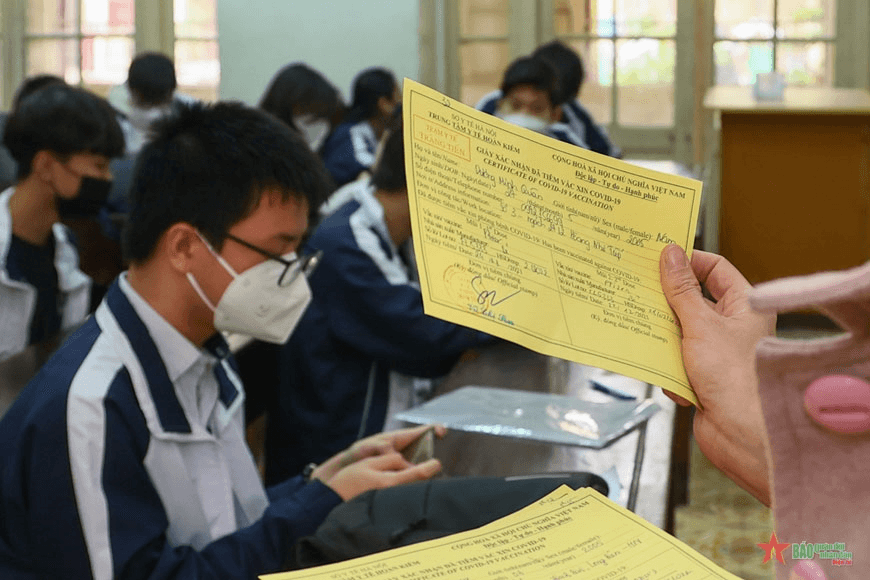 Hà Nội tổ chức tiêm vắc xin mũi 2 dành cho học sinh