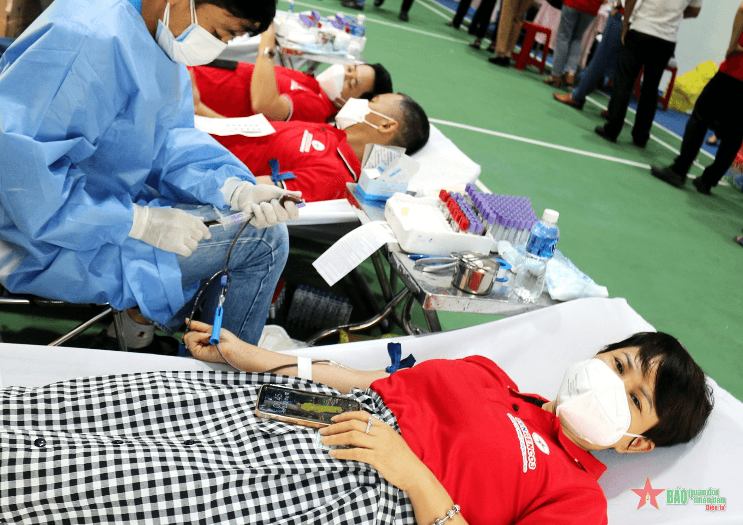 Công ty Vận chuyển Khí Đông Nam Bộ đồng hành cùng Chương trình “Vạn trái tim, một tấm lòng"