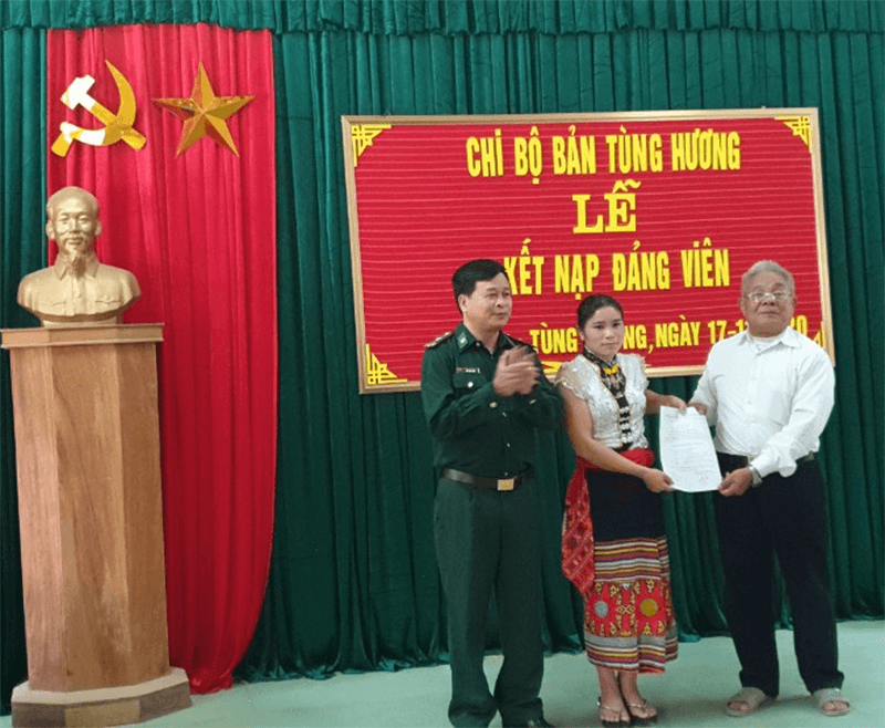 Bí thư lão làng ở bản Tùng Hương