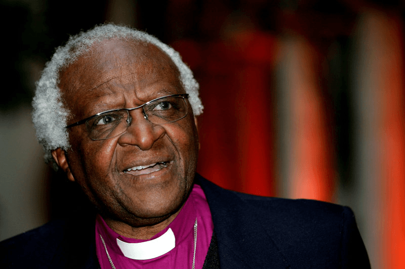 Biểu tượng chống phân biệt chủng tộc apartheid Desmond Tutu qua đời