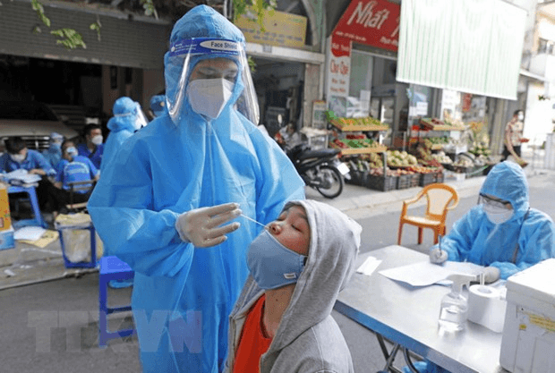 Quản lý chặt nhóm nguy cơ cao, giảm ca chuyển nặng, tử vong do Covid-19