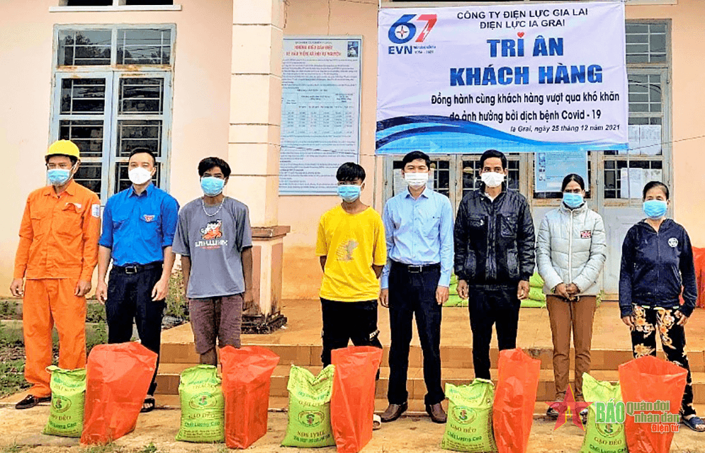 Tổng công ty Điện lực miền Trung tri ân khách hàng gần 10 tỷ đồng