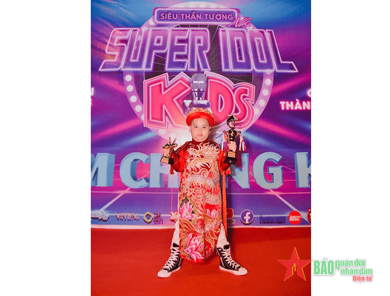 Muối Dubai đăng quang Quán quân Super Idol Kids