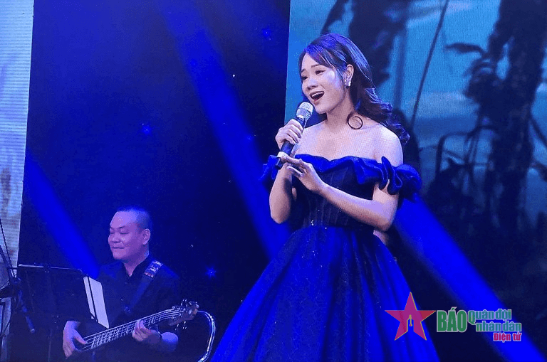 Nguyễn Hoàng Anh đoạt giải Nhì chung kết Quốc tế Tiếng hát hữu nghị Việt – Trung