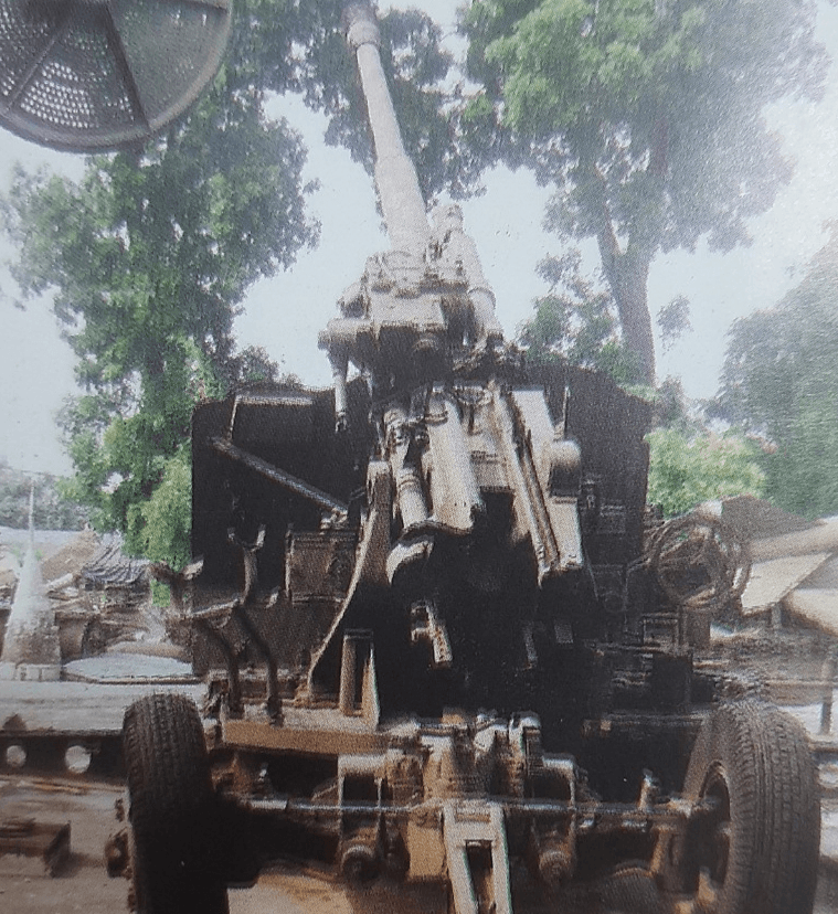 Pháo 100mm tiêu diệt máy bay B-52