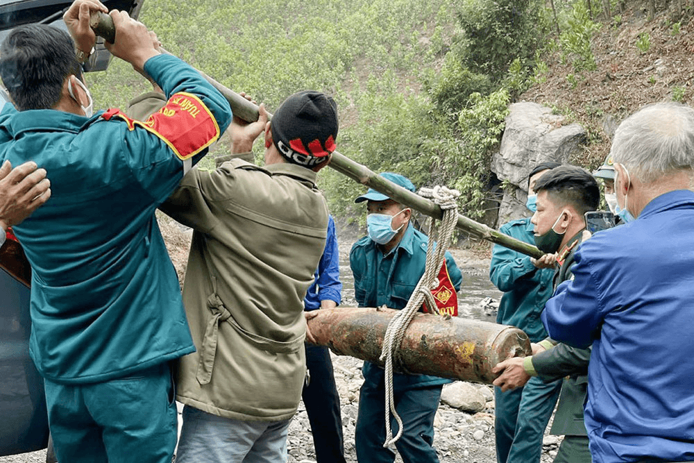 Quảng Ninh: Di dời thành công quả bom nặng gần 230kg tại TP Uông Bí
