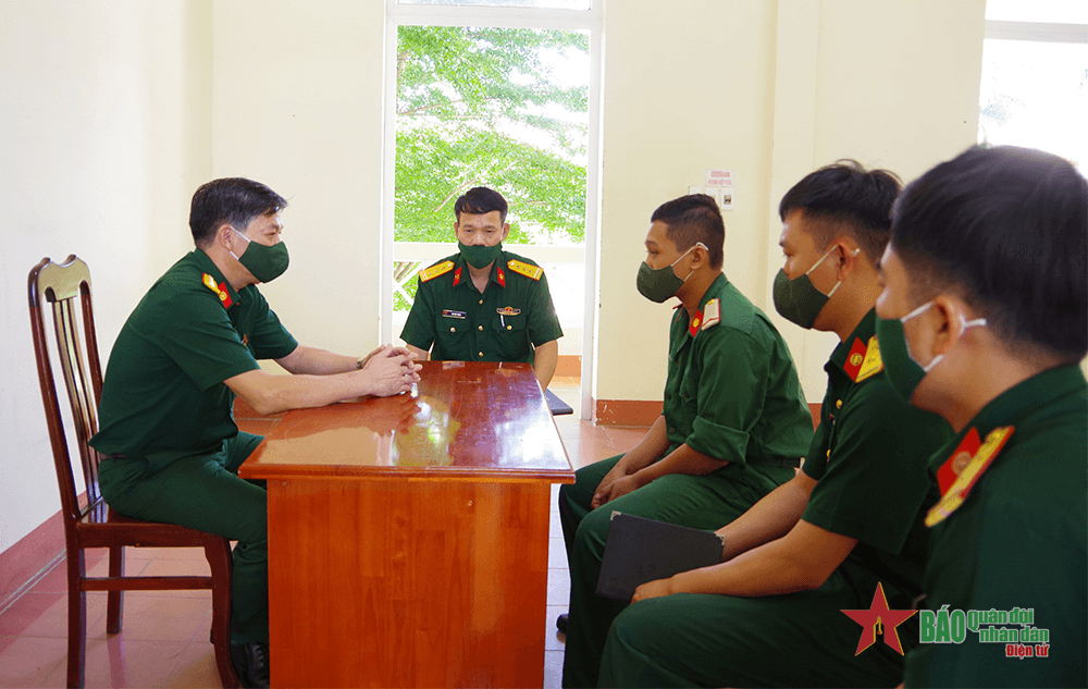Công tác tư tưởng phải đi trước một bước