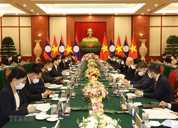 Vun đắp quan hệ Việt Nam - Lào