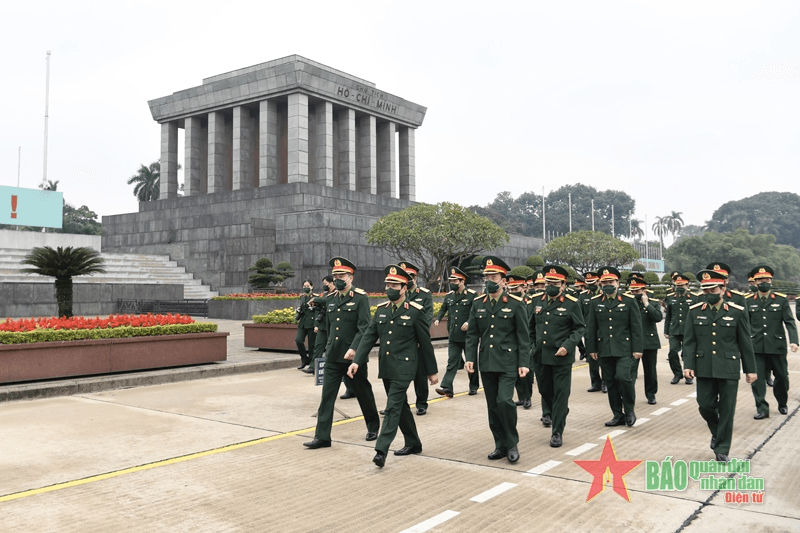 Thượng tướng Nguyễn Tân Cương kiểm tra và làm việc tại Bộ tư lệnh Bảo vệ Lăng Chủ tịch Hồ Chí Minh