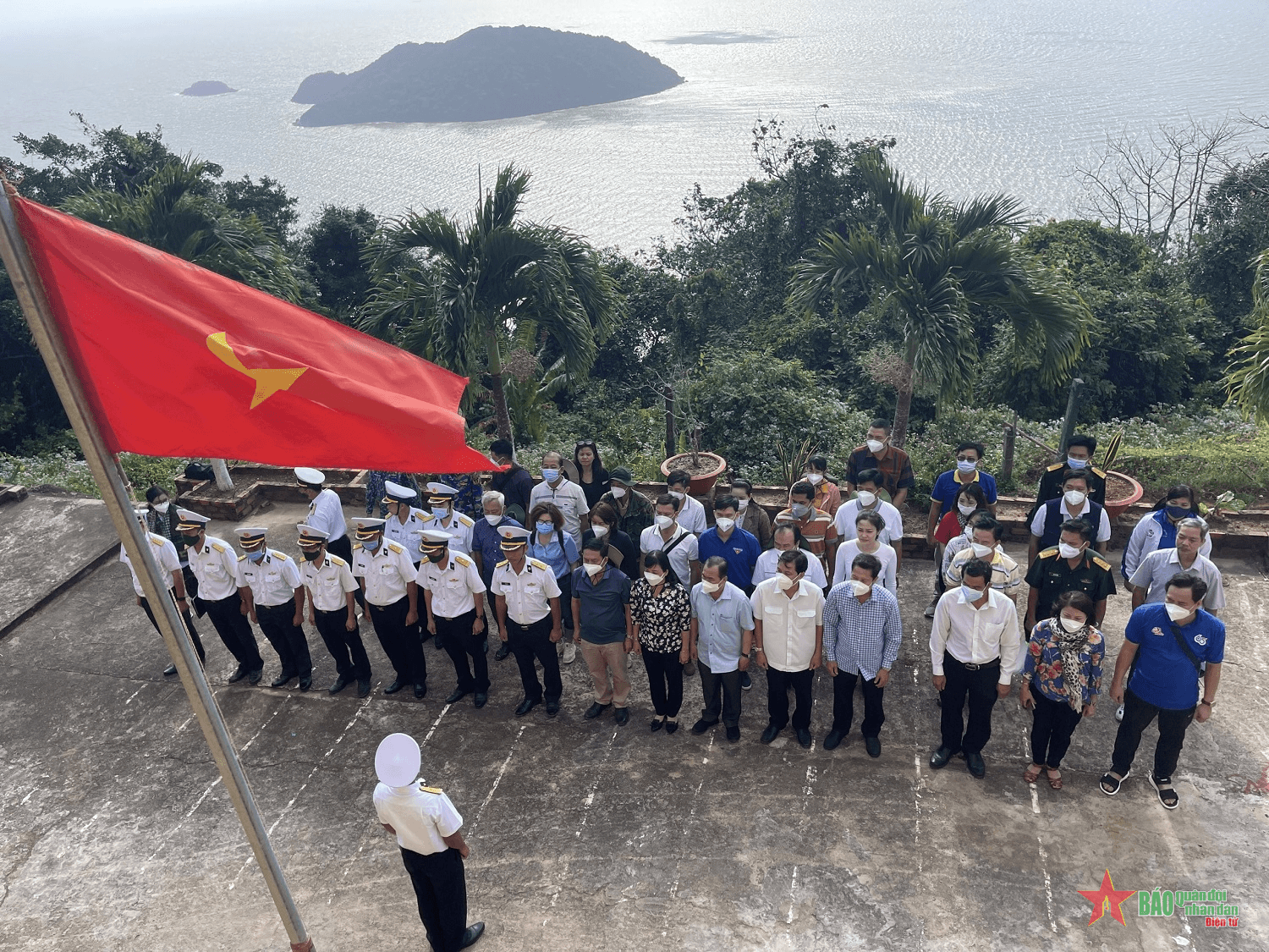 Kết thúc tốt đẹp chuyến thăm, chúc Tết quân và dân tuyến đảo Tây Nam