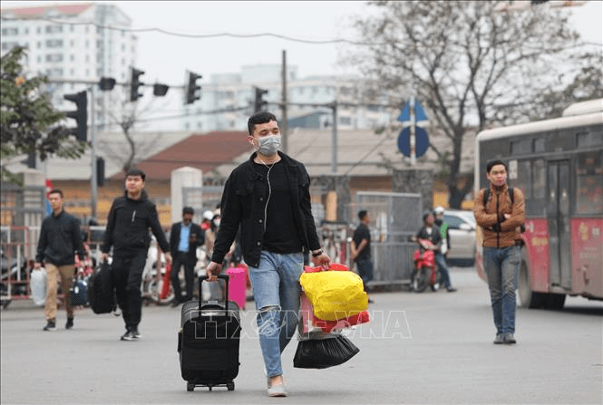 Đừng "dễ mình, khó người"!