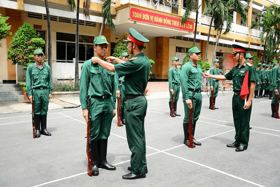 Câu chuyện kỷ luật: Bệnh... "bênh quê"!