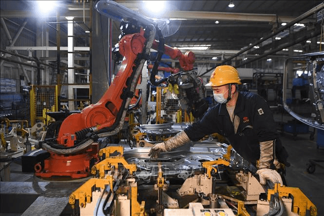 GDP năm 2021 của Trung Quốc tăng trưởng nhanh nhất trong một thập kỷ