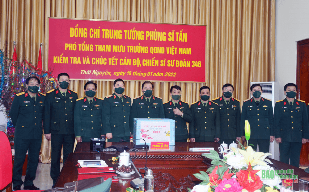 Trung tướng Phùng Sĩ Tấn thăm, chúc Tết Sư đoàn 346, Quân khu 1