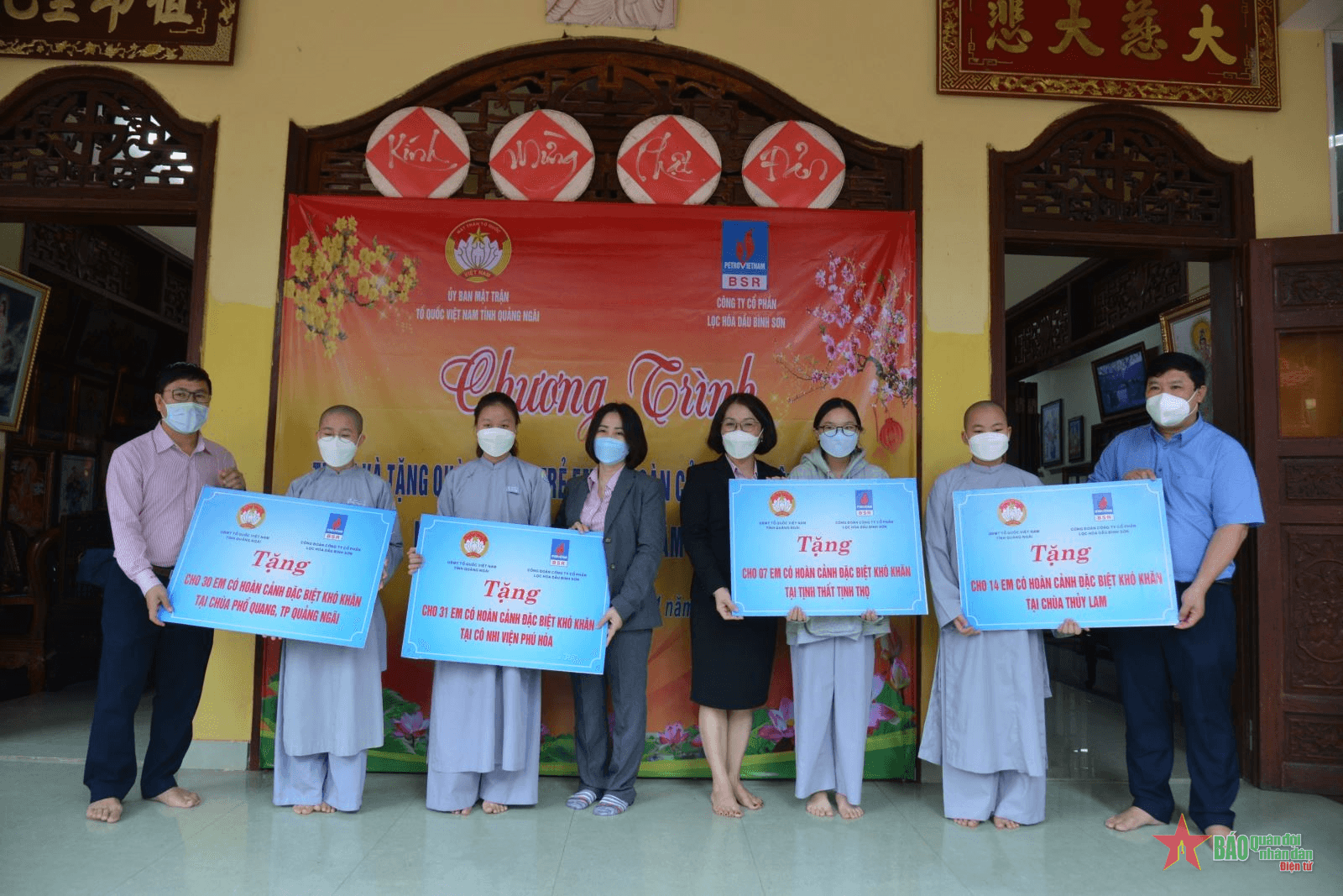 BSR tặng quà Tết cho trẻ em mồ côi có hoàn cảnh đặc biệt khó khăn nhân dịp Tết Nhâm Dần 2022