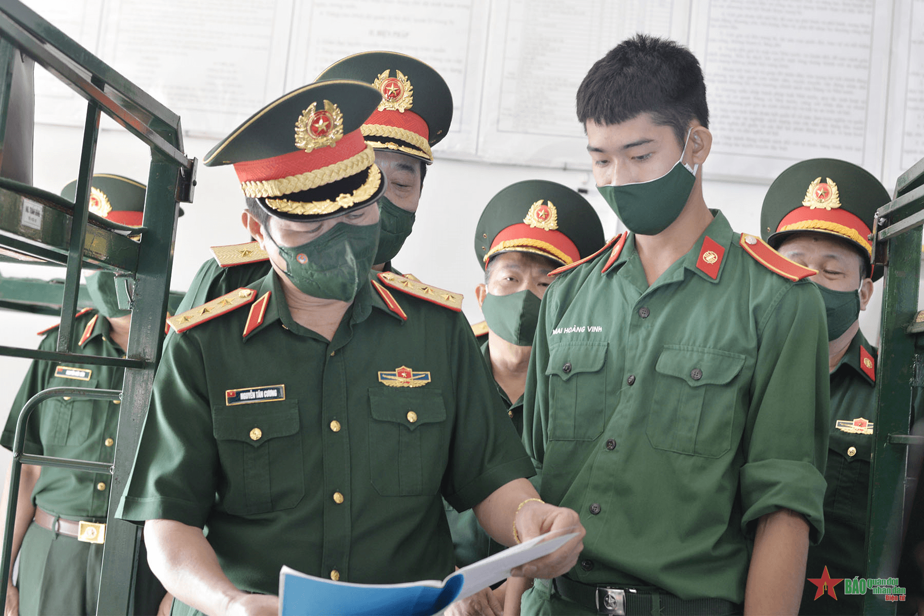 Thượng tướng Nguyễn Tân Cương, kiểm tra, làm việc và chúc Tết một số đơn vị tại Khánh Hòa