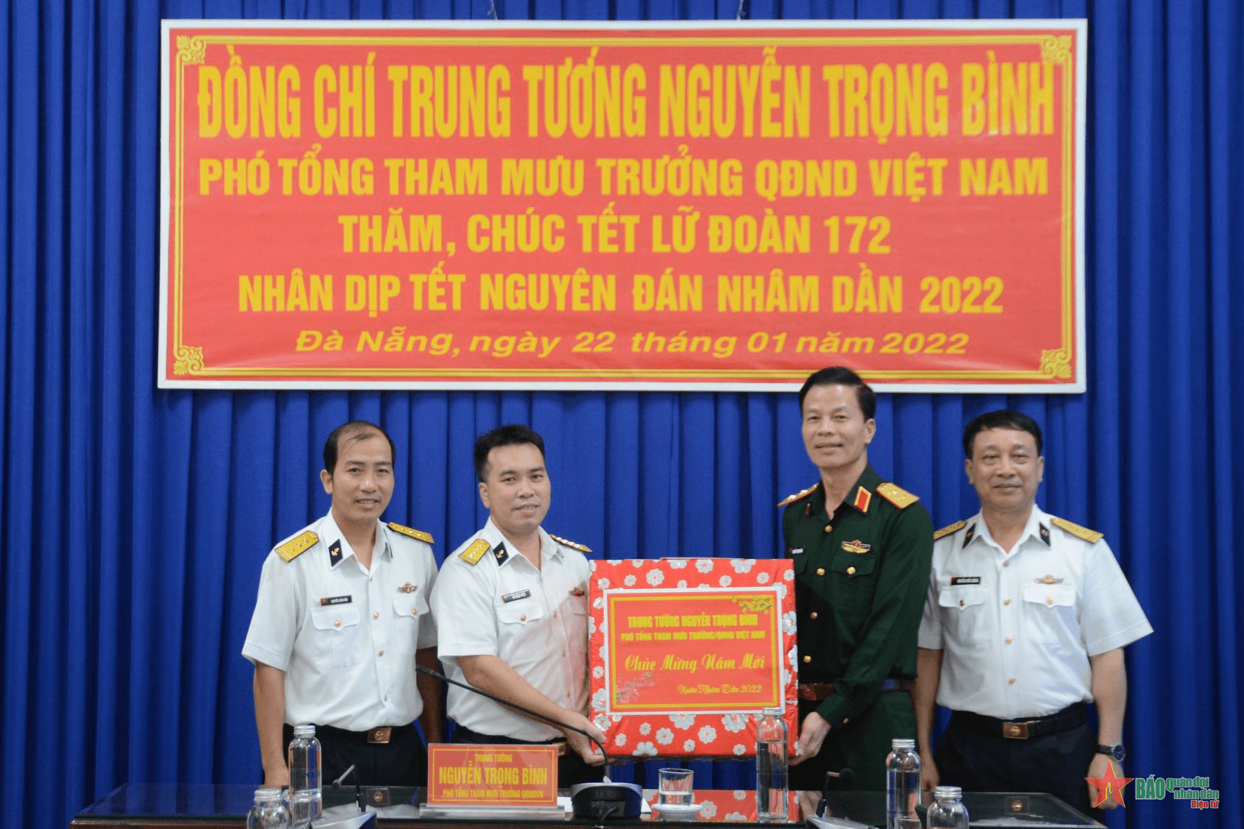Trung tướng Nguyễn Trọng Bình thăm, chúc Tết các đơn vị tại miền Trung