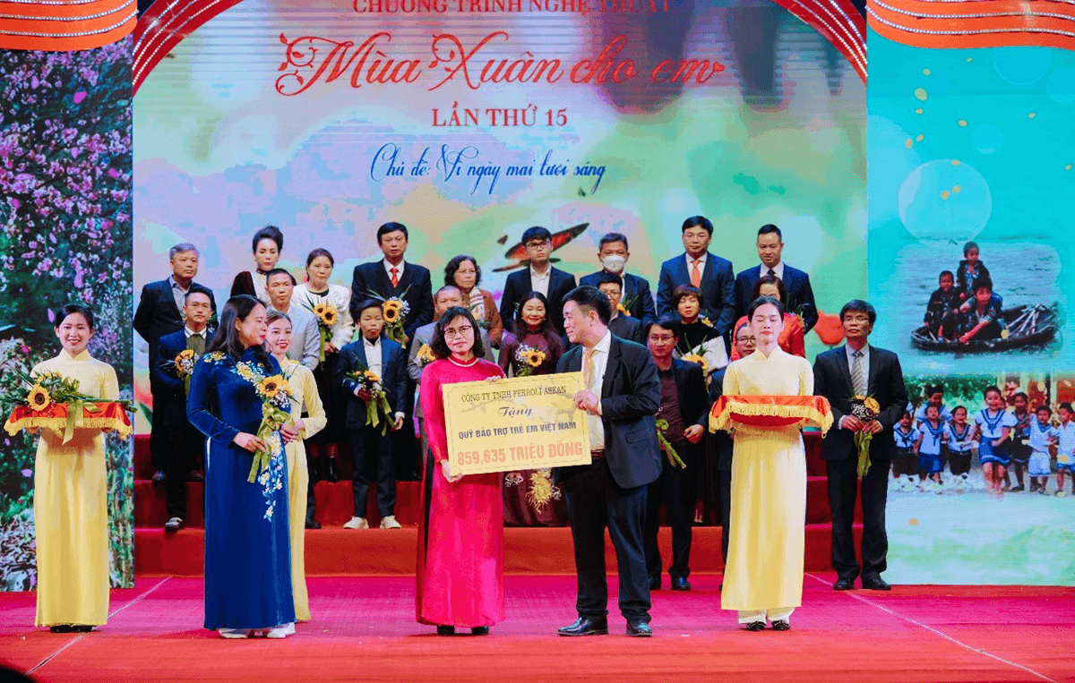 Mang mùa đông ấm đến với trẻ em vùng cao