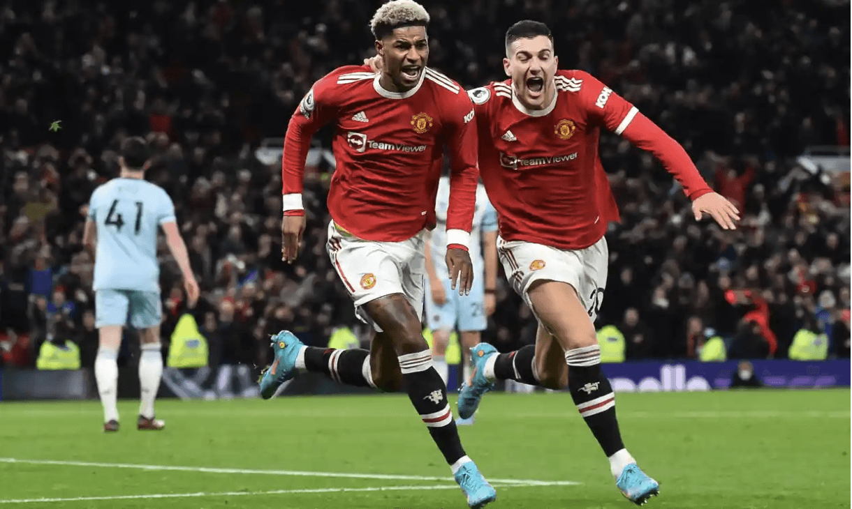 Rashford ghi bàn duy nhất giúp MU vươn lên tốp 4