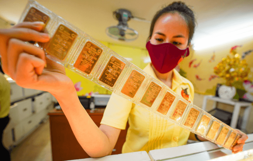 Giá vàng hôm nay 25-1: Vàng trong nước nhảy vọt, vàng thế giới tăng nhẹ