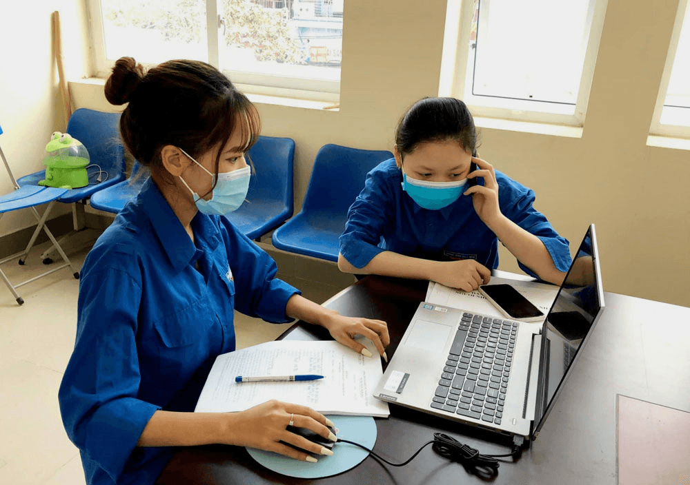 Những “nàng tiên” của bệnh nhân Covid-19