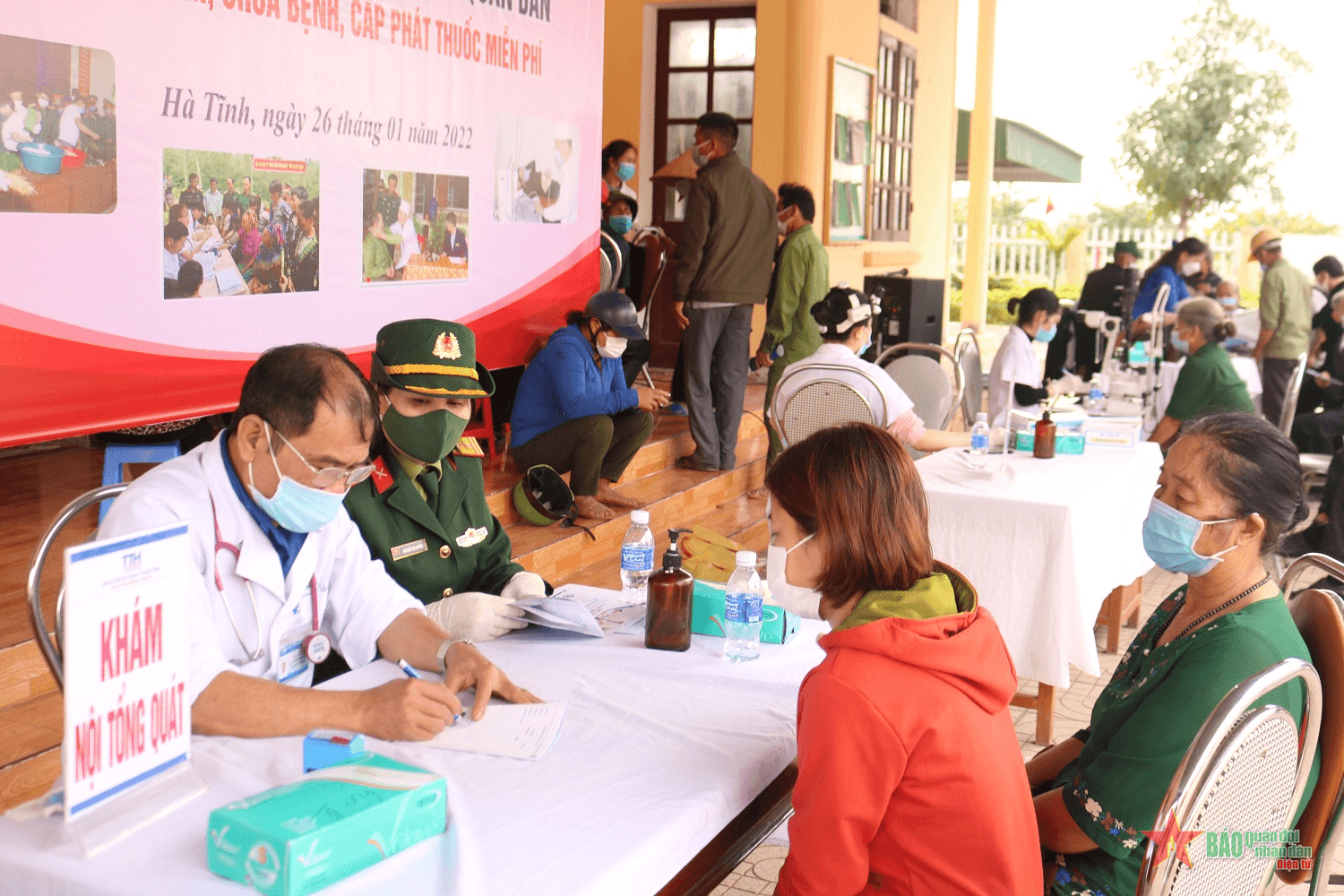 Chương trình “Xuân đoàn kết, Tết thắm tình quân dân” tại Hà Tĩnh
