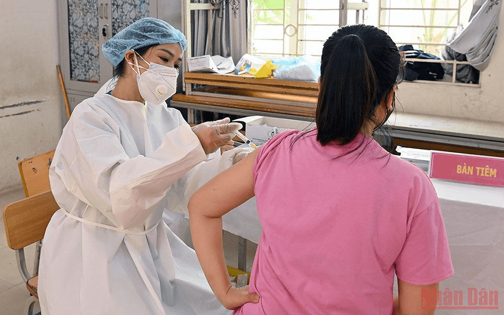 Tin Covid Hà Nội tối 30-1: Thêm 2.924 F0; Nam Từ Liêm đứng đầu về ca mắc mới