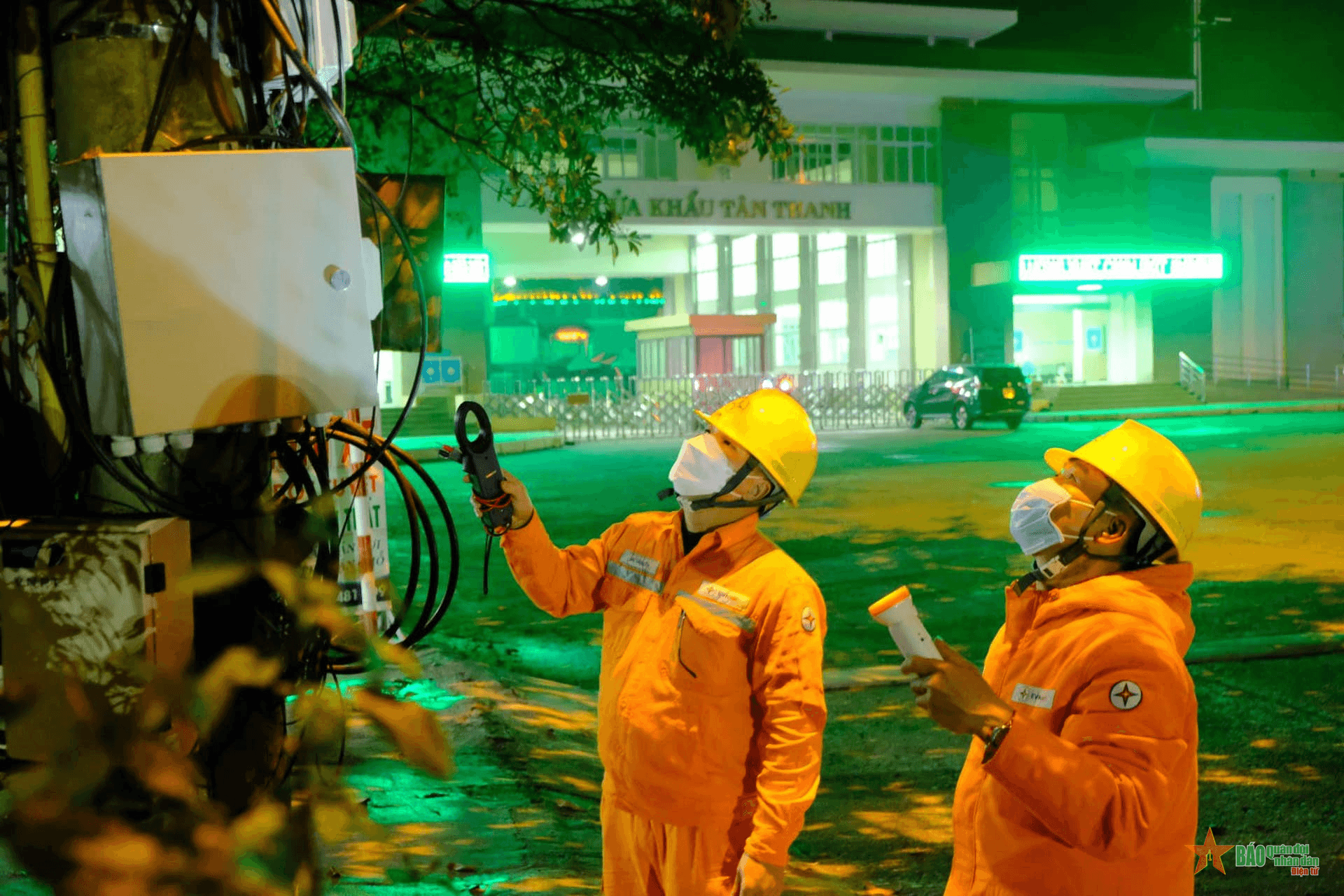 Bảo đảm cung cấp điện an toàn, ổn định trong kỳ nghỉ Tết