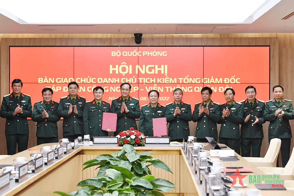 Đại tá Tào Đức Thắng chính thức điều hành hoạt động Tập đoàn Viettel