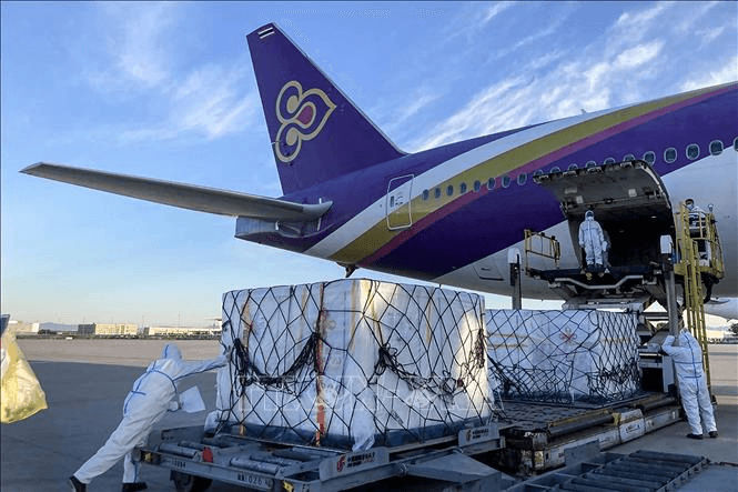 Thái Lan viện trợ 300.000 liều vắc xin ngừa Covid-19 cho Việt Nam