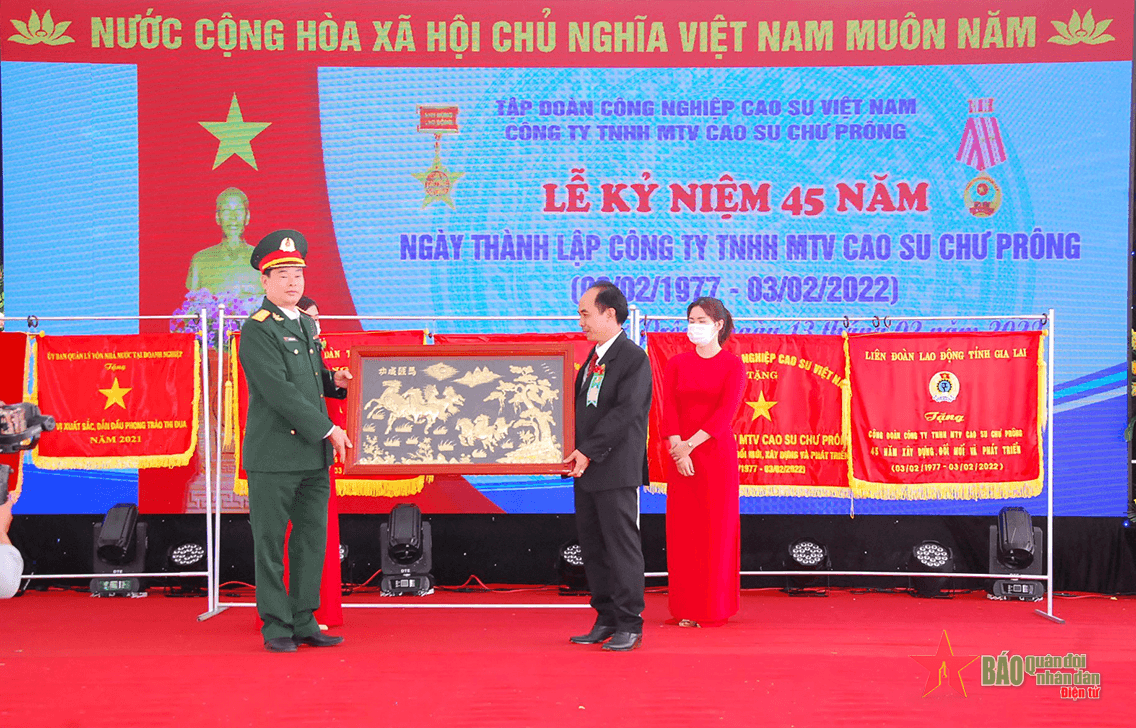 Công ty TNHH một thành viên Cao su Chư Prông tổ chức Lễ kỷ niệm 45 năm ngày thành lập