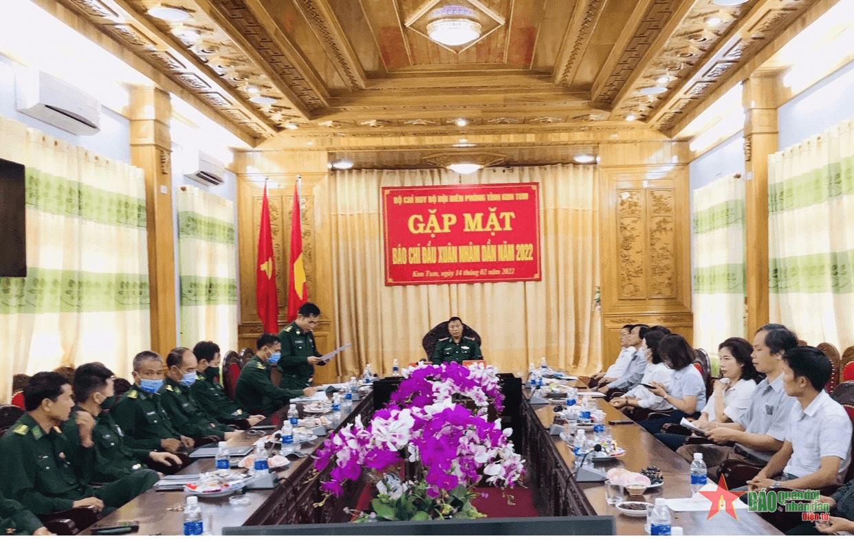 Bộ đội Biên phòng Kon Tum gặp mặt báo chí đầu Xuân Nhâm Dần
